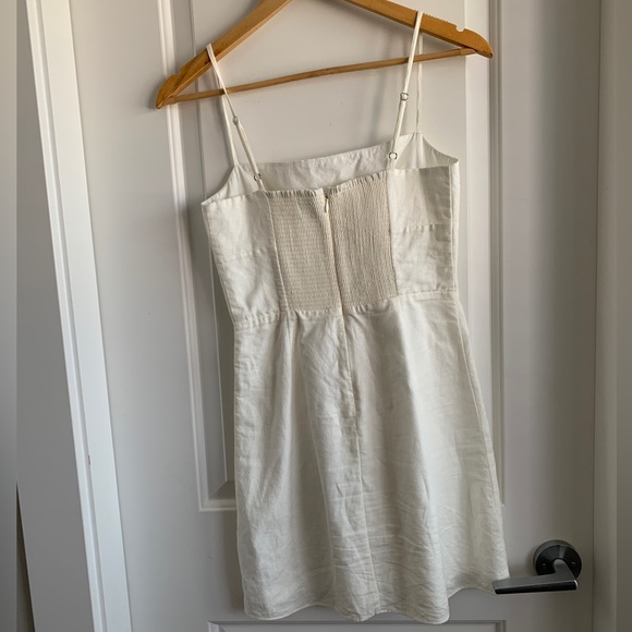 aritzia sunday best quaint linen dress - Picture 3 of 3